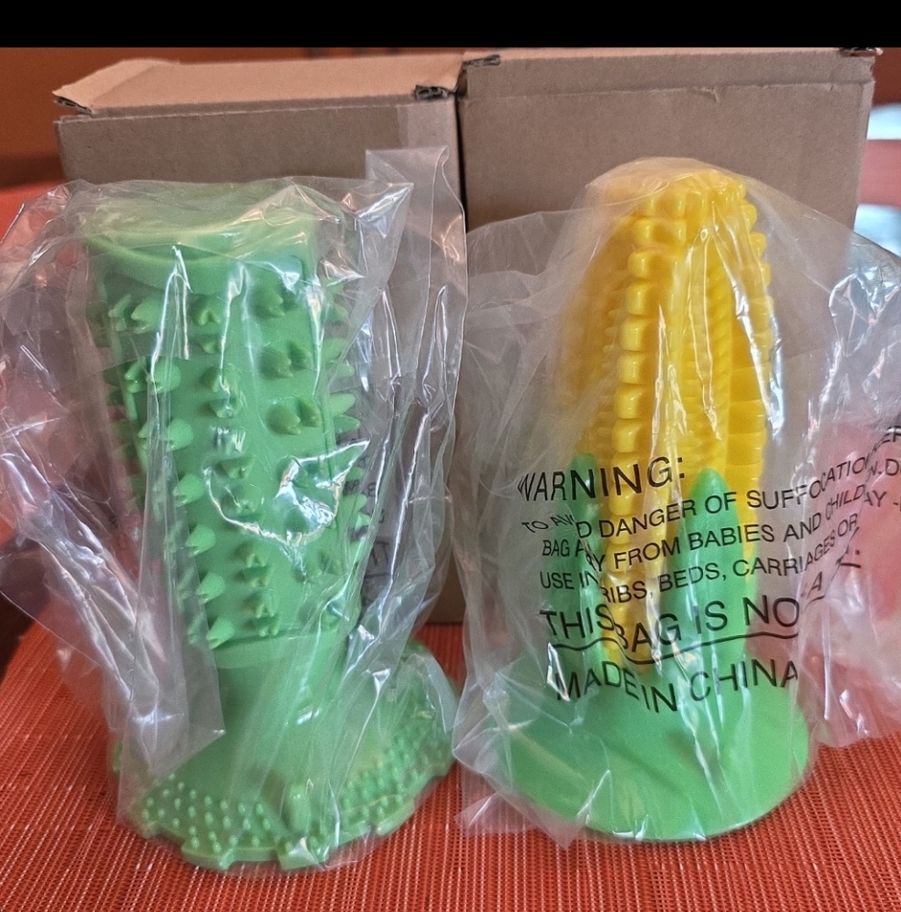 CORN/CACTUS TOOTHBRUSH Dog Chew Toys